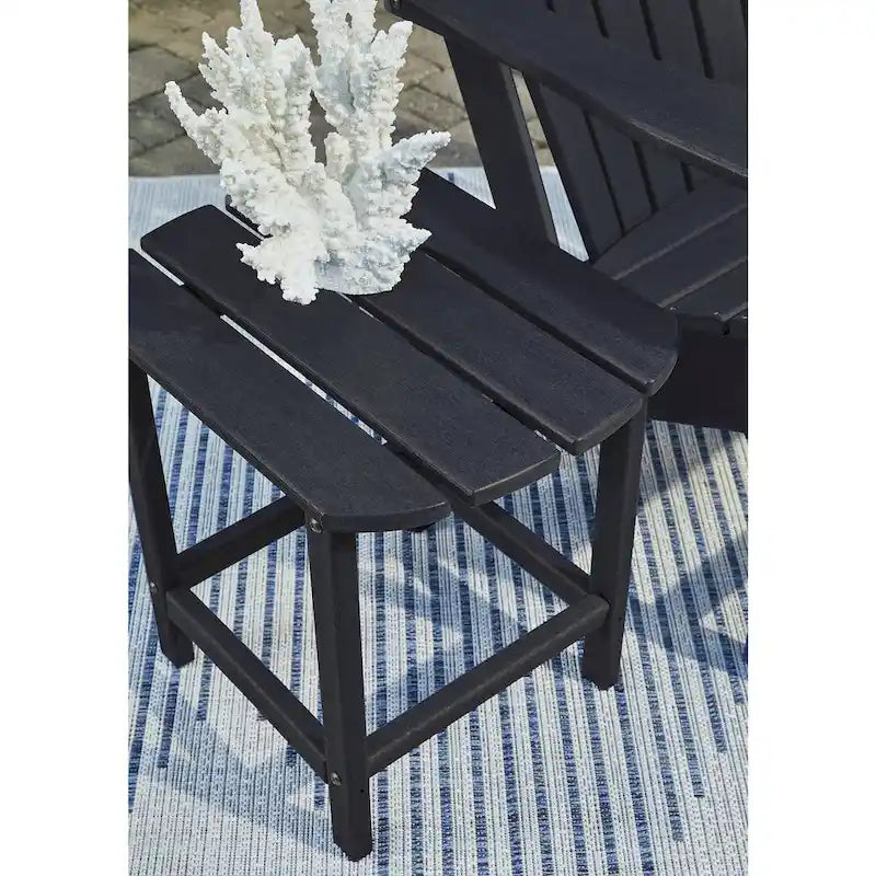 Signature Design by Ashley Sundown Treasure 3-Piece Outdoor Package - 31.25 W x 35.25 D x 37.13 H