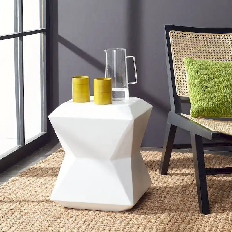 SAFAVIEH Outdoor Swaantje Concrete Accent Stool - 14.96 W x 14.96 L x 18.11 H - 15Wx15Dx18H
