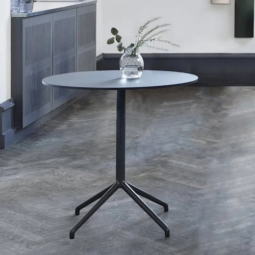 27.5 Round Powder-coated Outdoor-Indoor Metal Dining Table