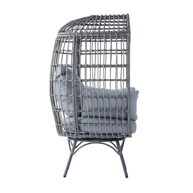 Commercial Indoor/Outdoor Wicker Swivel Lounge Chair with 4 Cushions