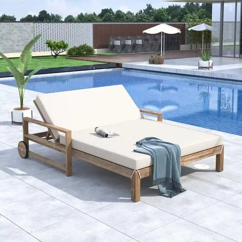 Farmhouse-style Wooden Outdoor Sunbed for 2-Person Relaxation, Outdoor Daybed